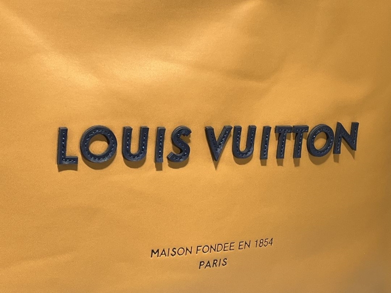 LV Shopping Bags